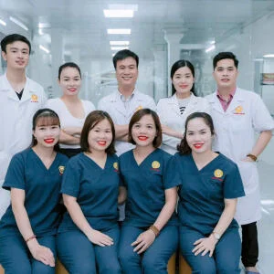 Đội ngũ bác sĩ