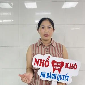 Nhổ răng khôn bị sâu vỡ lớn - Giải pháp đau nhức kéo dài cho khách hàng Võ Thị Vân